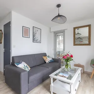  Appartement Au Port De - Loggia Vue - 50m De La